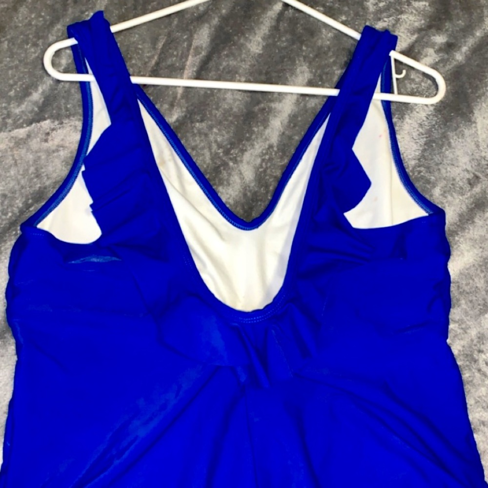 Blue one price bathingsuit bathing suit 🦋